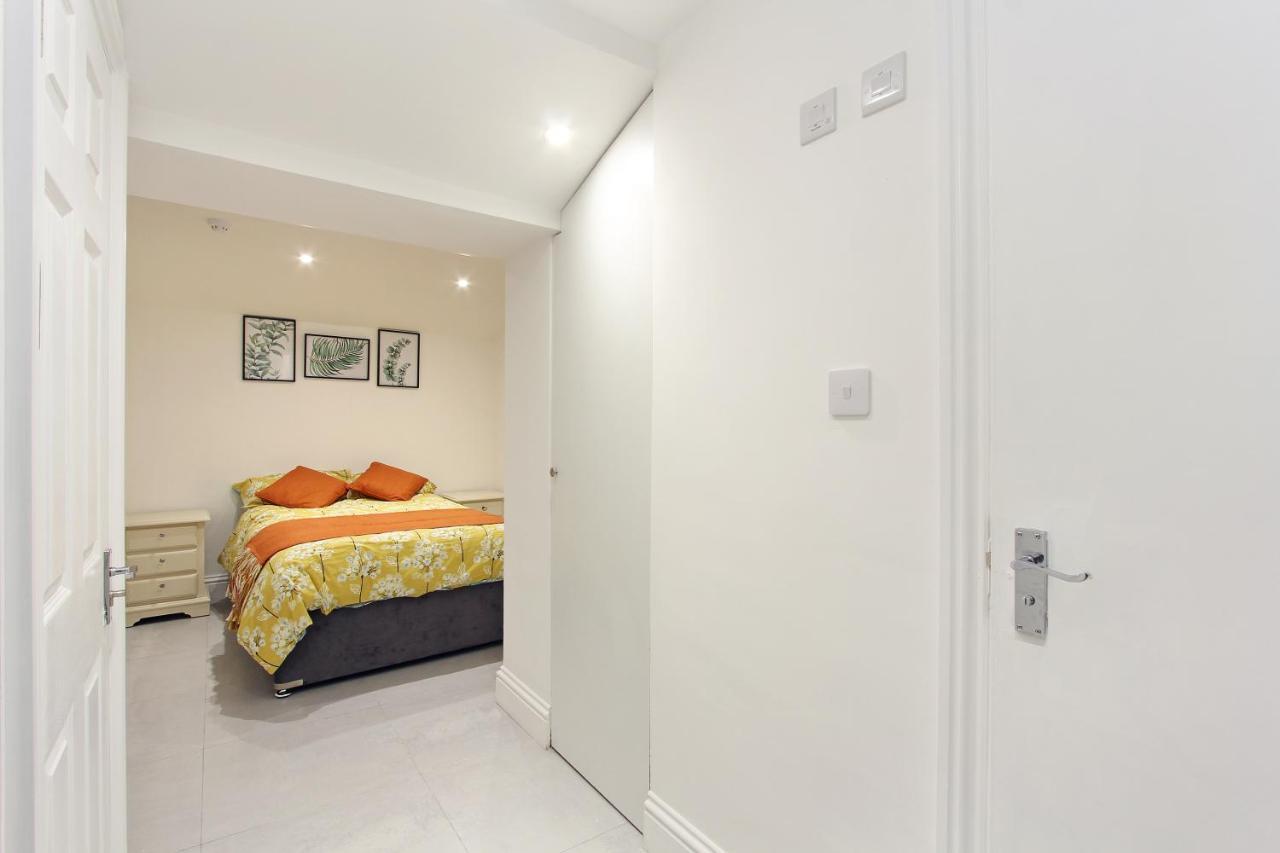 Splendid Flat In Kensington Olympia Apartamento Londres Exterior foto